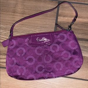 Large wristlet